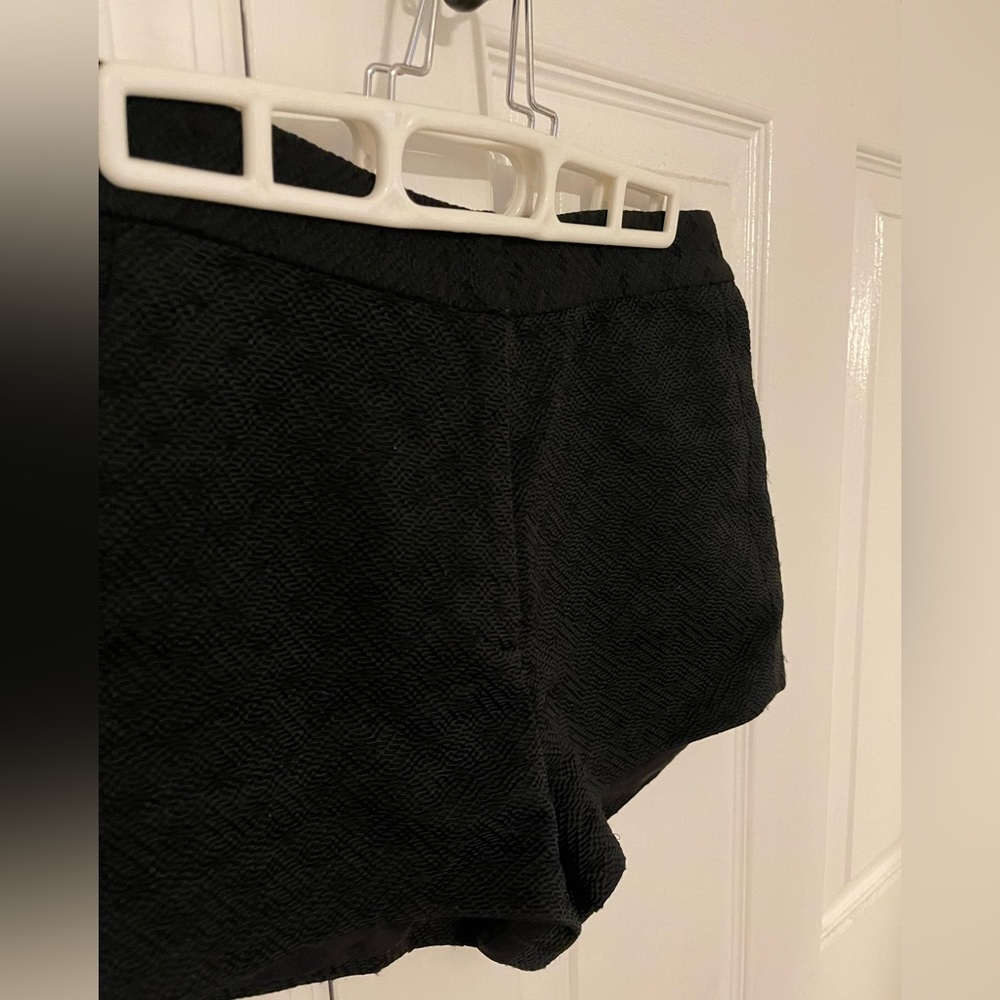 Black Patterned Shorts - image 3